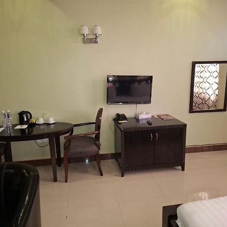 弗洛米酒店 Morogoro 外观 照片